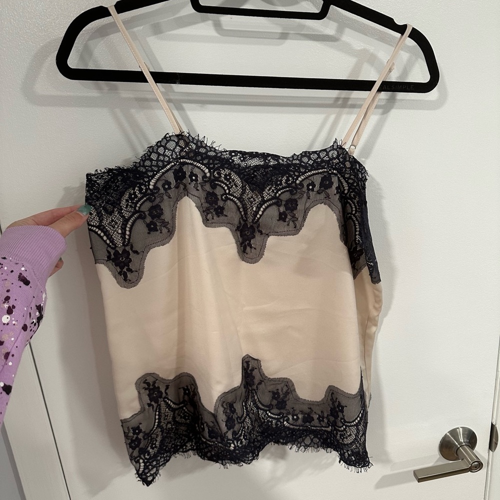 Lacey tank